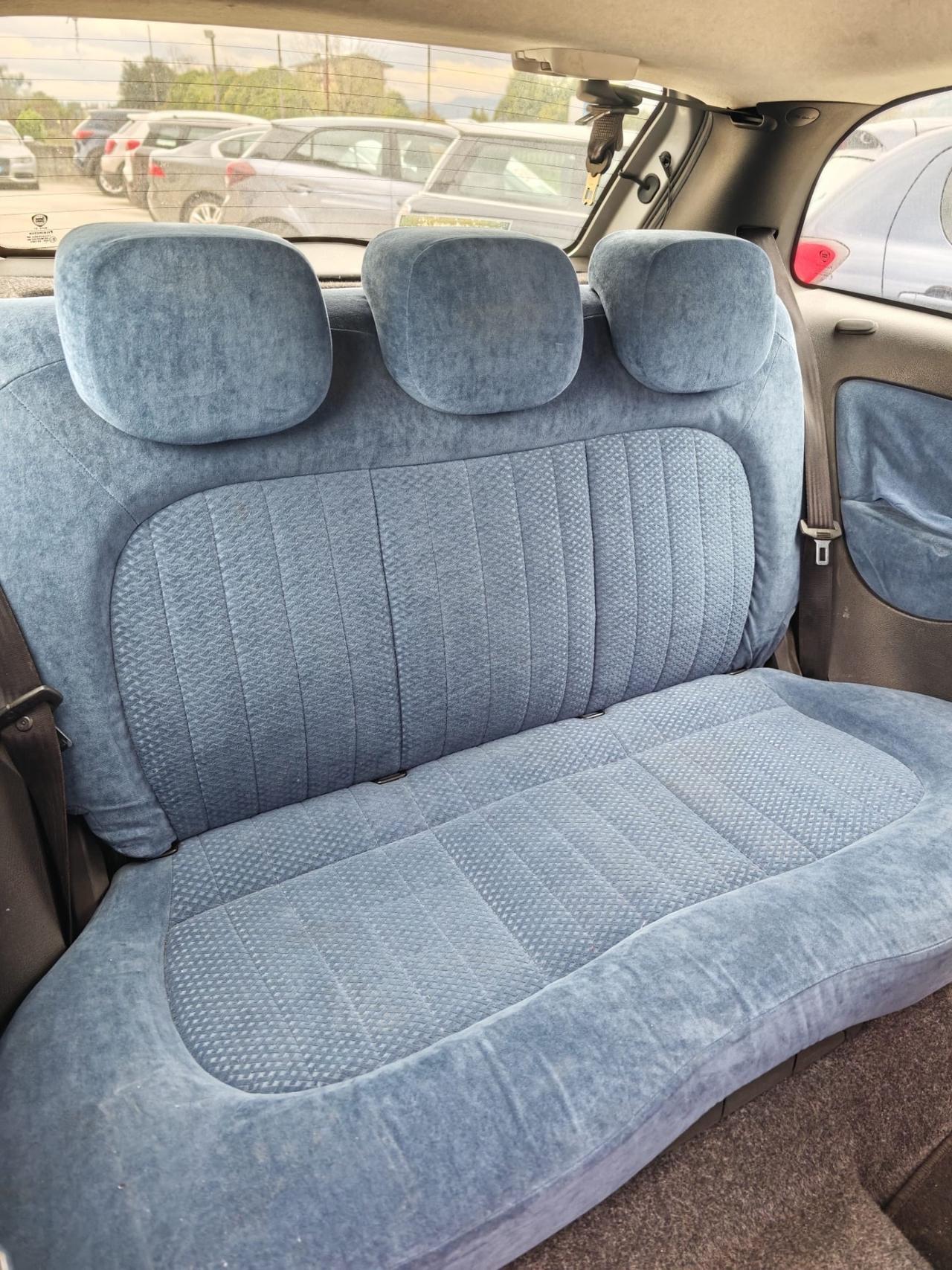 Lancia Ypsilon 1.2 16V Argento garantita 12 mesi