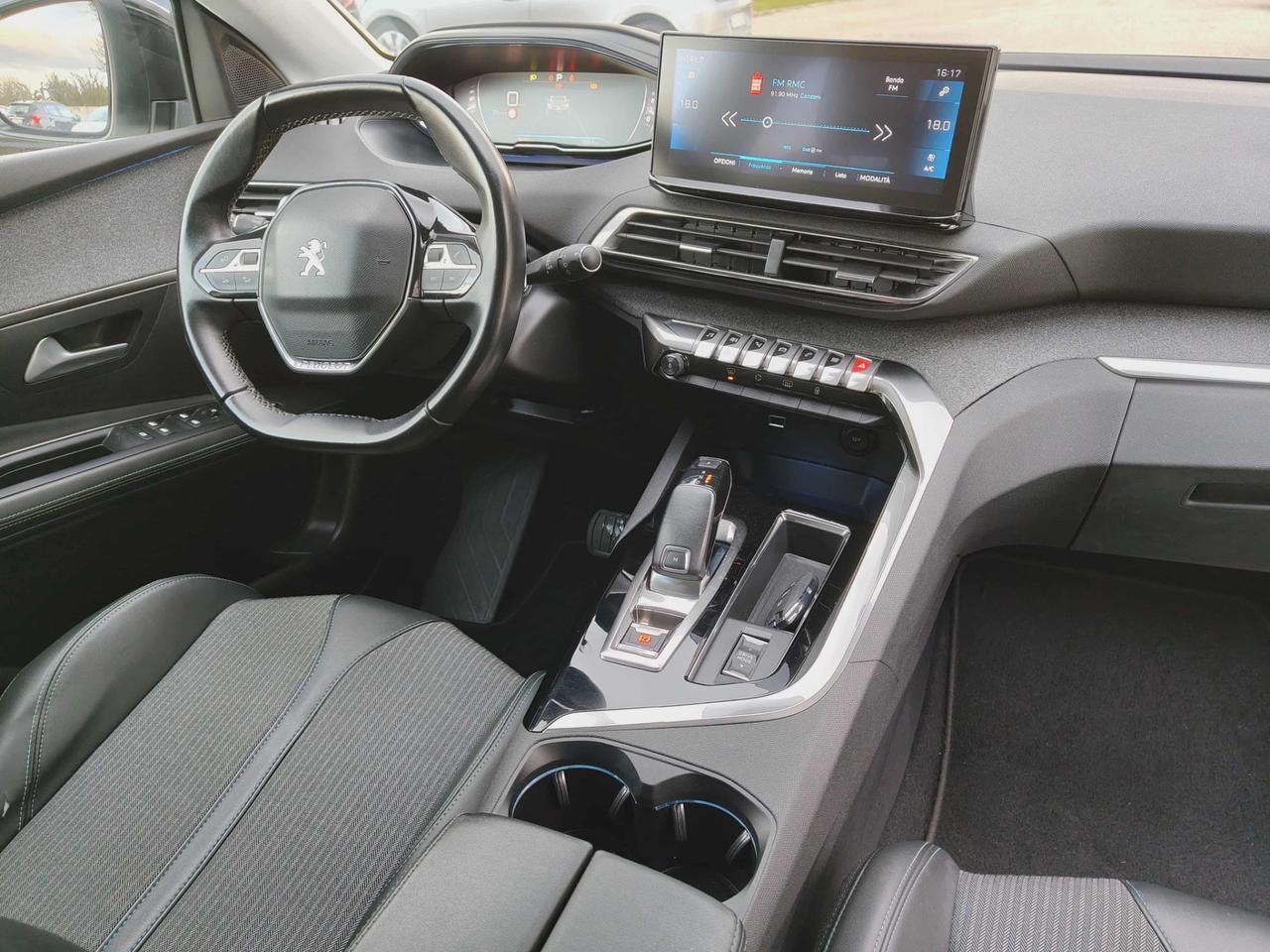 Peugeot 3008 BlueHDi 130 S&S EAT8 Allure Pack . 2021