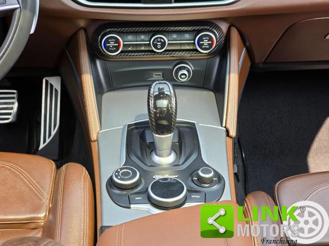 ALFA ROMEO Stelvio 2.2d 210 CV AWD Veloce Tetto Gancio Traino