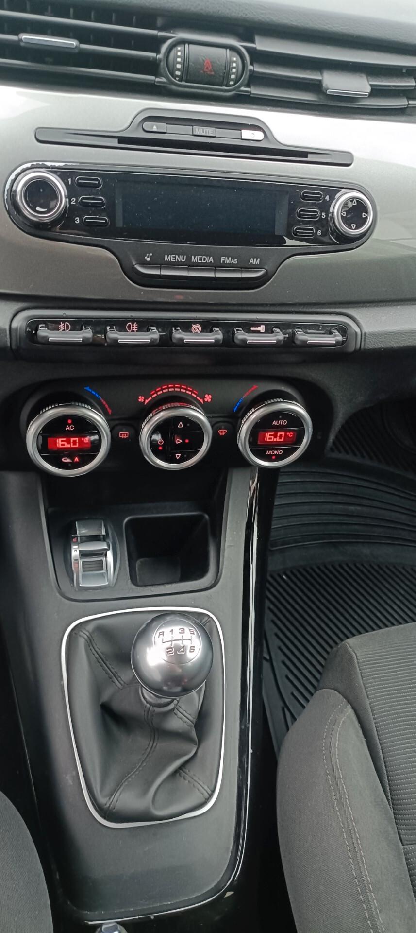 Alfa Romeo Giulietta 1.6 JTD