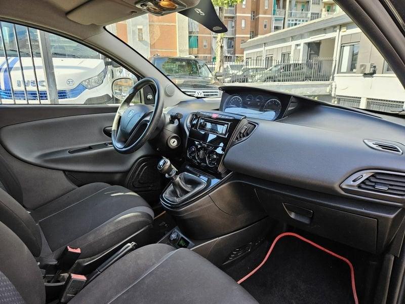 Lancia Ypsilon Ypsilon 1.2 ecochic Gpl 69cv