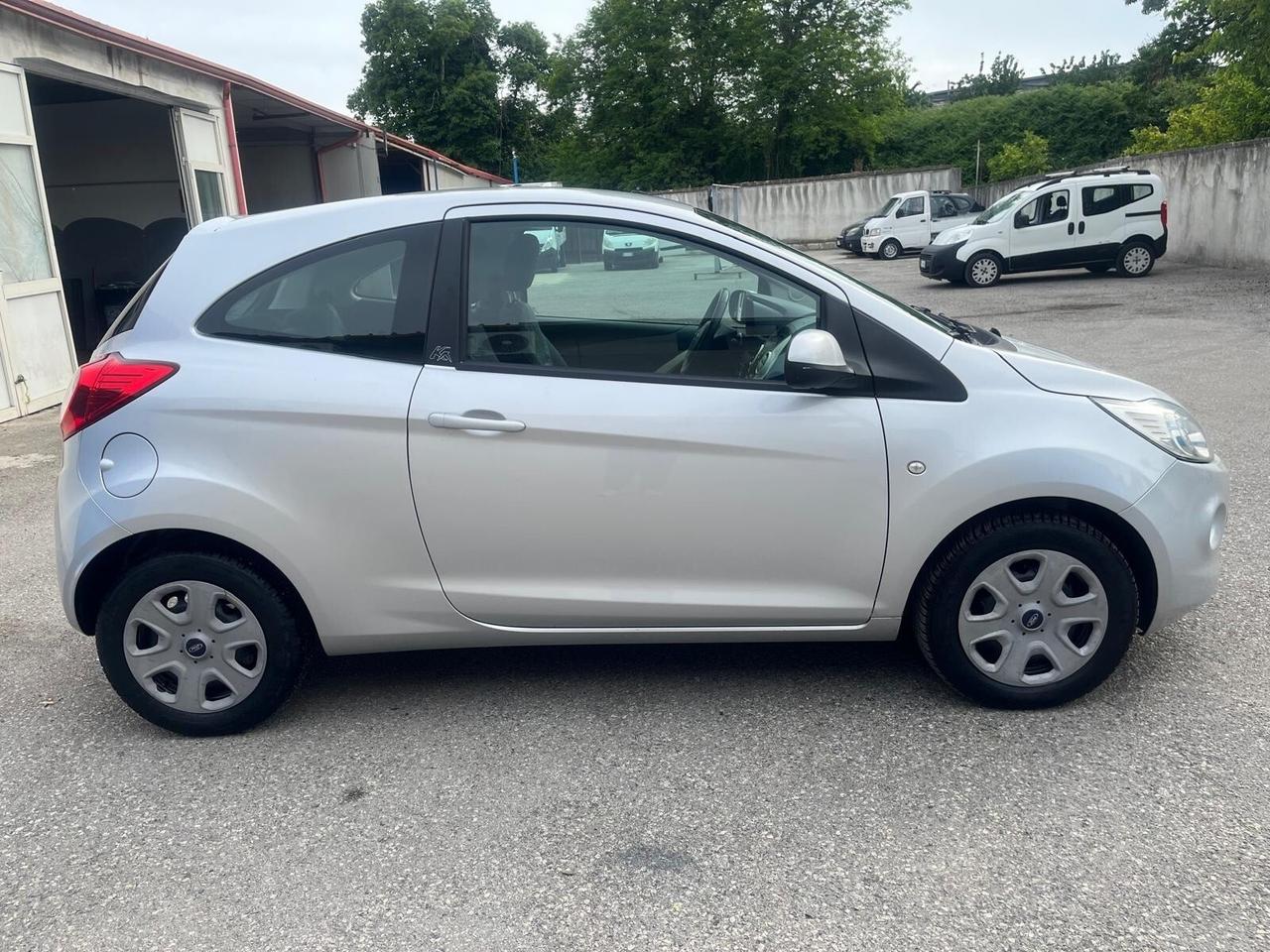 Ford ka 1.2 benz .-full opt-2013