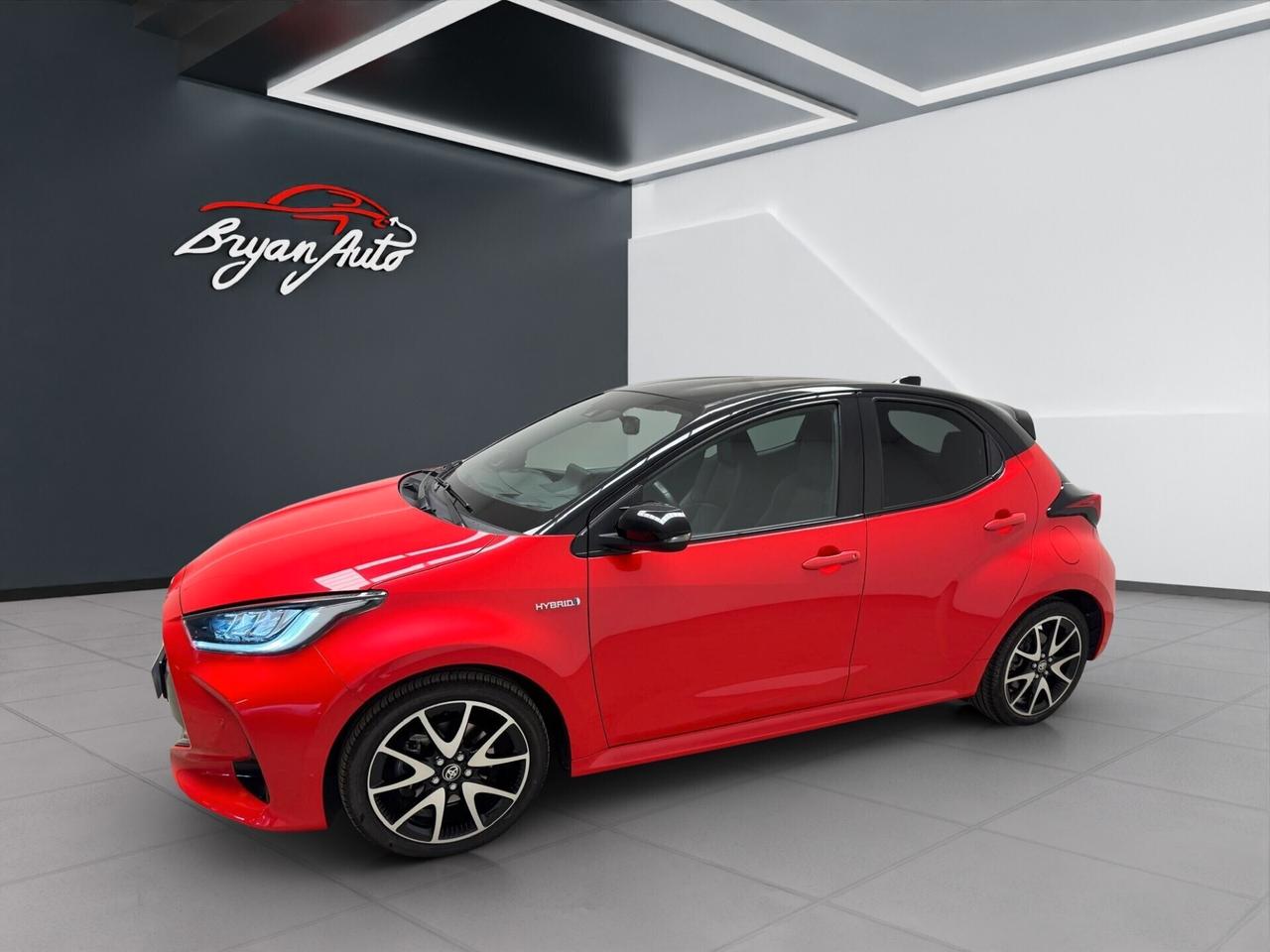 Toyota Yaris 1.5h Premiere *PROMO*