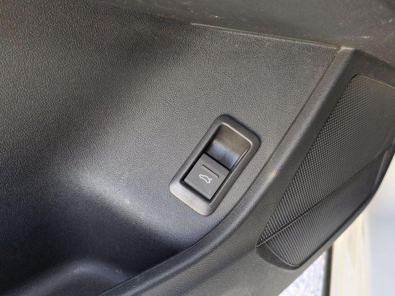 Audi Q4 e-tron Q4 40 e-tron Business Advanced