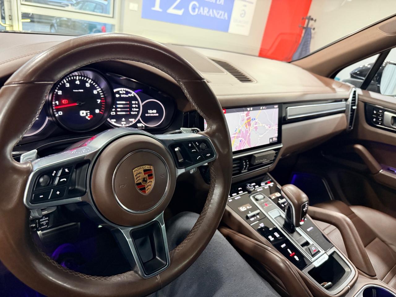 Porsche Cayenne 3.0 V6 1 PROPRIETARIO "BURMESTER"