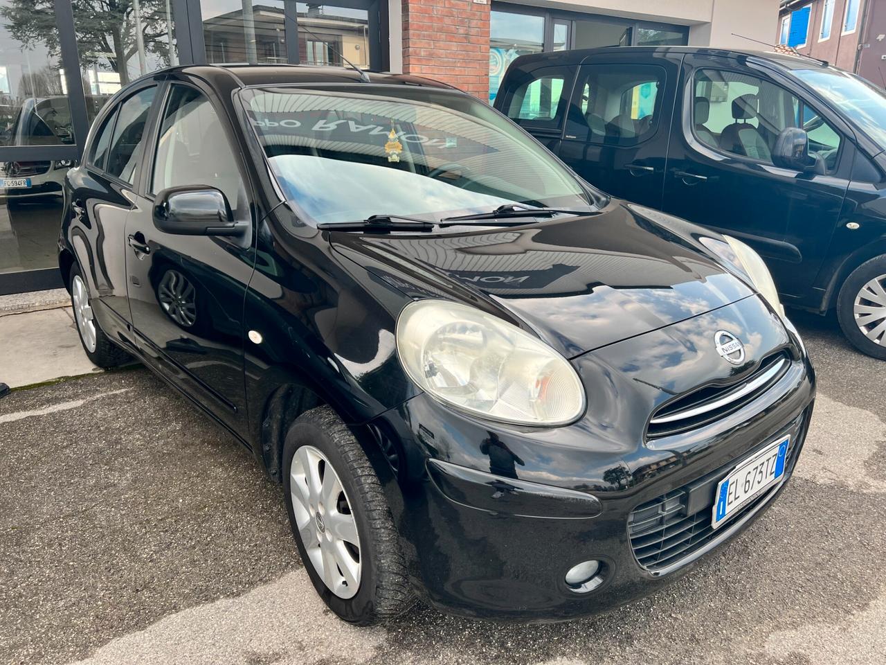 Nissan Micra 1.2 12V 5 porte Visia