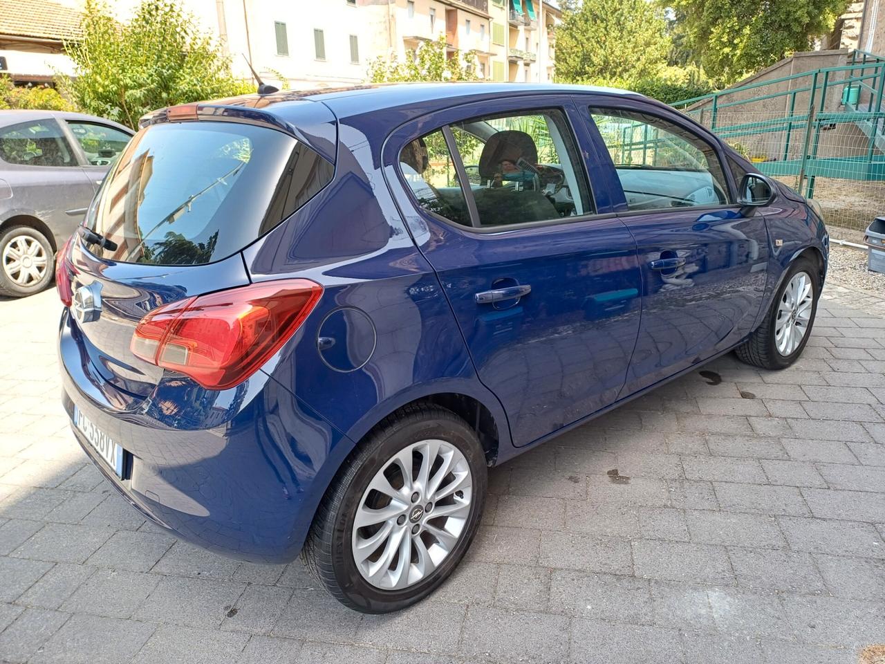 Opel Corsa 1.4 90CV GPL Tech 5 porte n-Joy