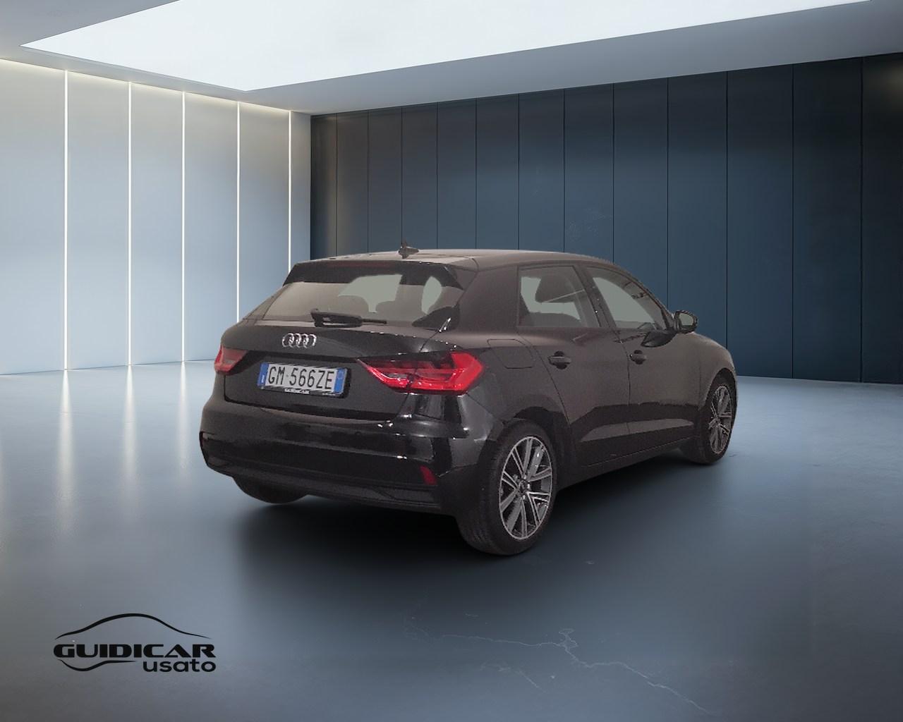 AUDI A1 II 2019 Sportback - A1 Sportback 30 1.0 tfsi Admired 110cv