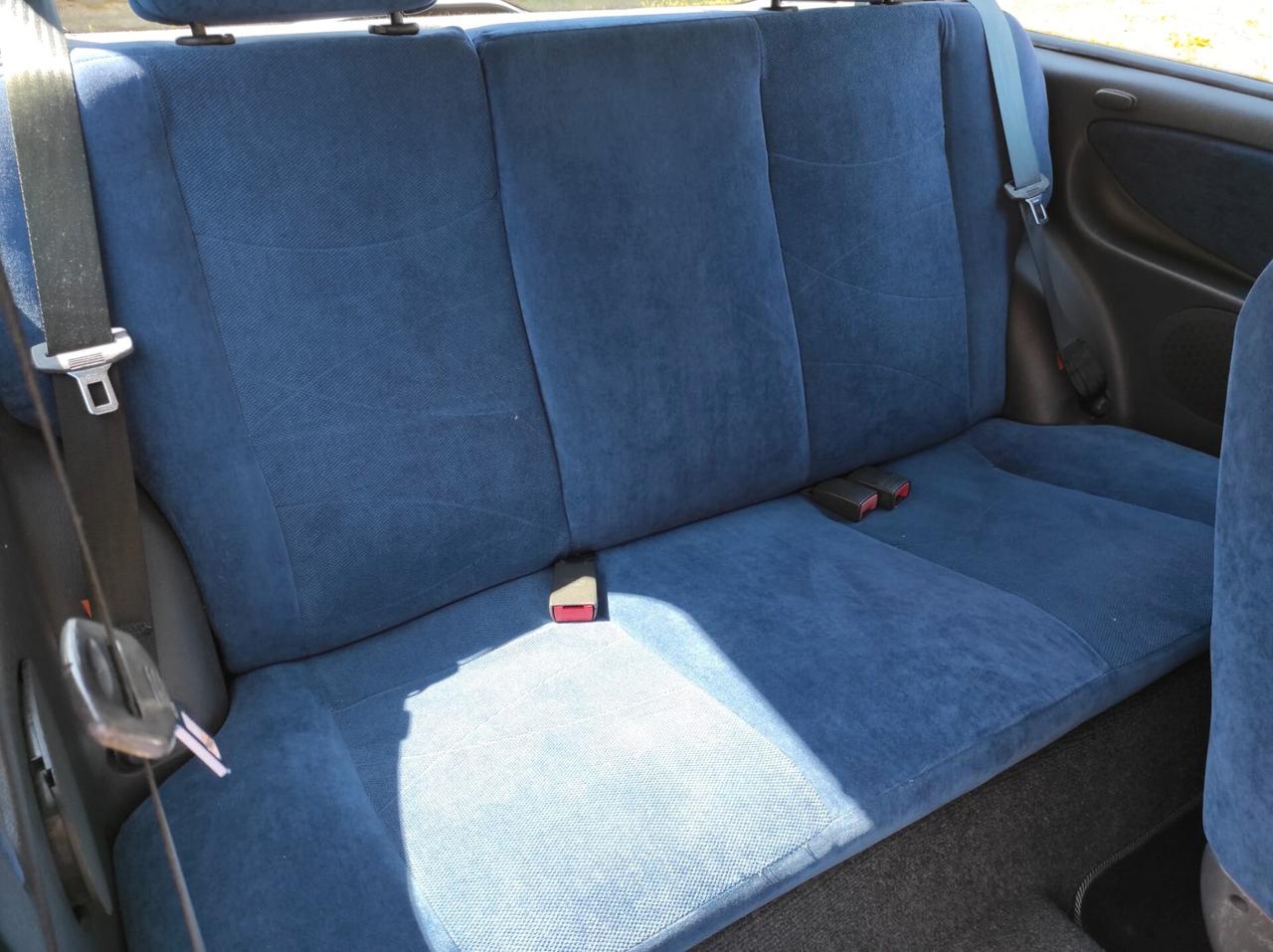 Lancia Y 1.2i cat Elefantino Blu