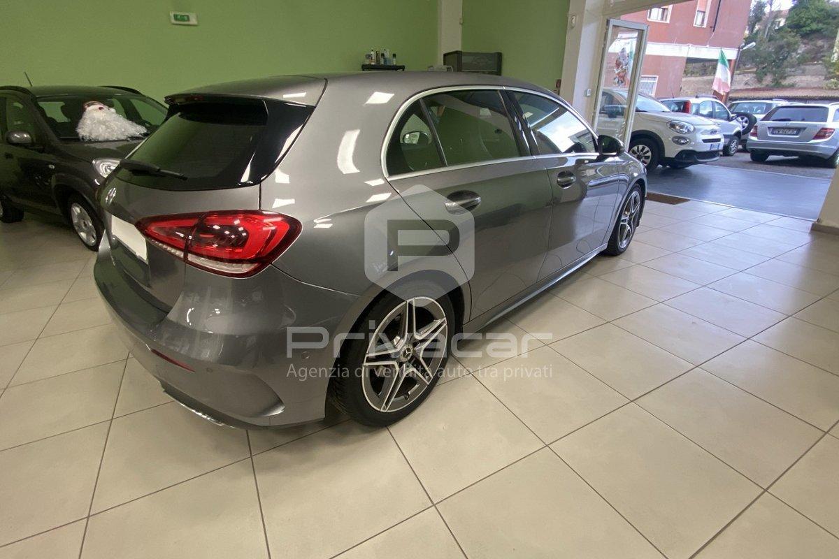 MERCEDES A 180 d Automatic Premium