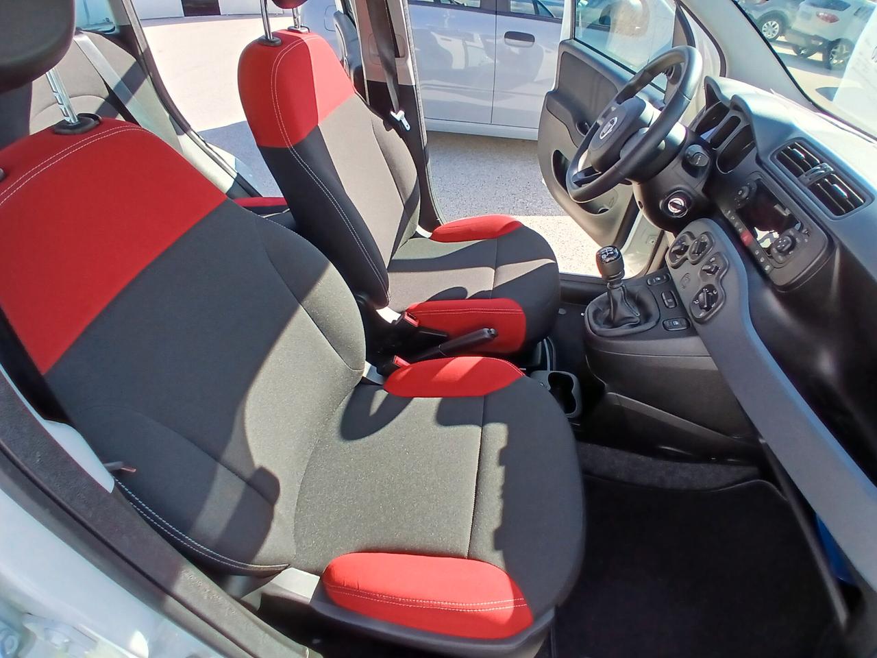 Fiat Panda 1.2 BENZINA 70CV POP 2020