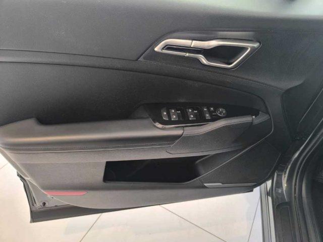 KIA Sportage 5ª serie - 1.6 TGDi HEV AT Style