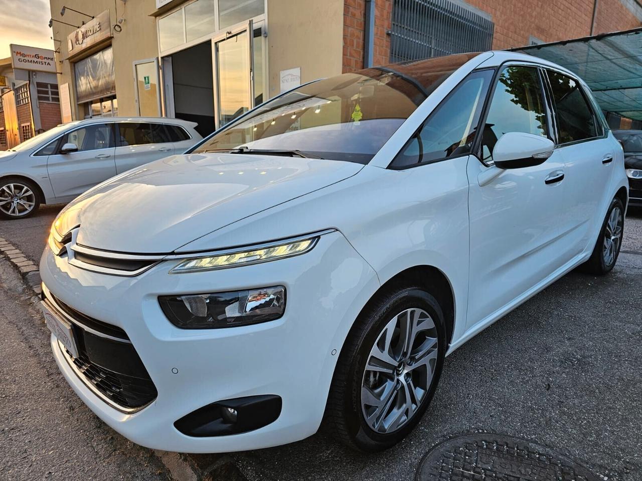 Citroen C4 Picasso 1.6 e-HDi 115cv Exclusive*Navi*Pdc*Led*Unipro*