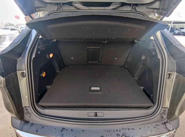 PEUGEOT 3008 BlueHDi 130 S&S EAT8 Allure