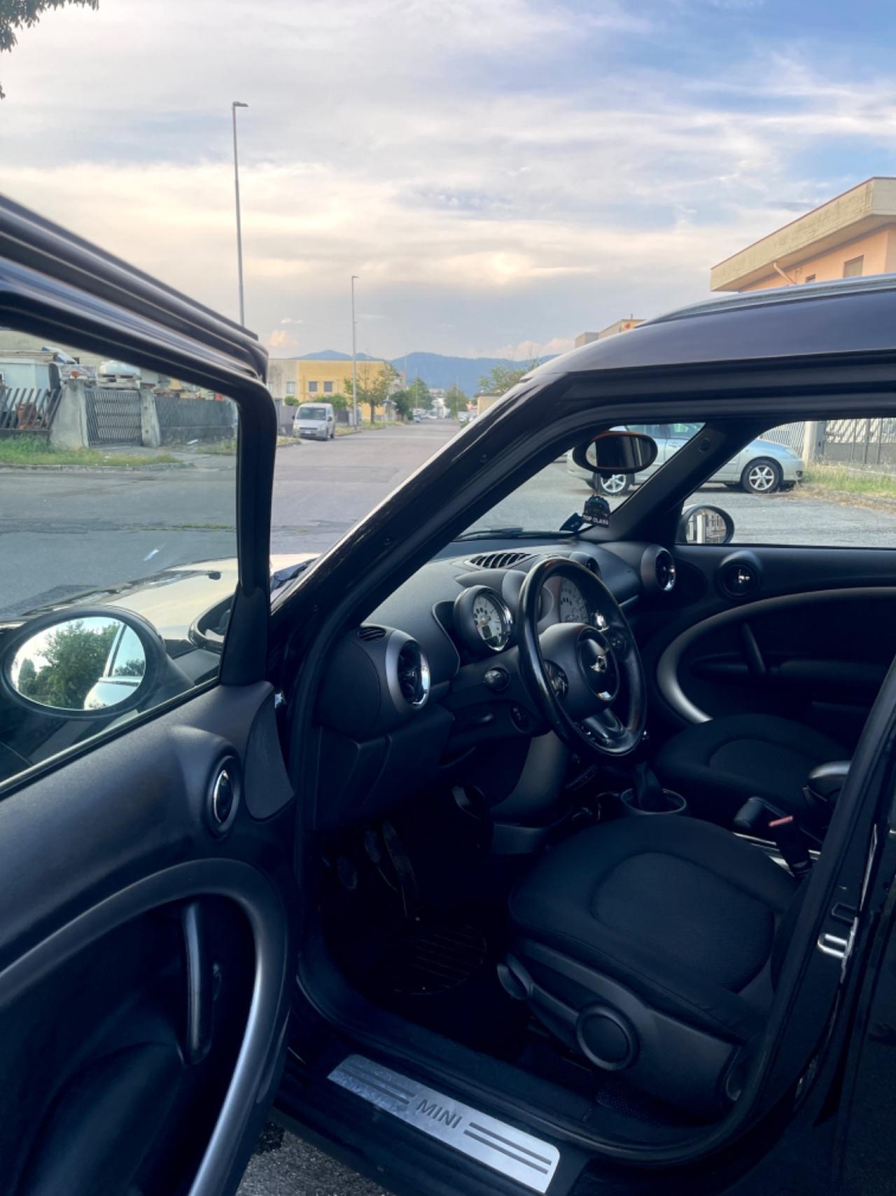 Mini One Countryman 1.6 Diesel per Neopatentati