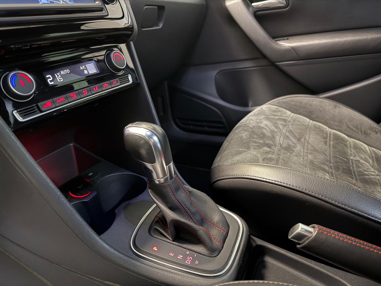 Volkswagen Polo GTI 1.8 192cv 5p. DSG