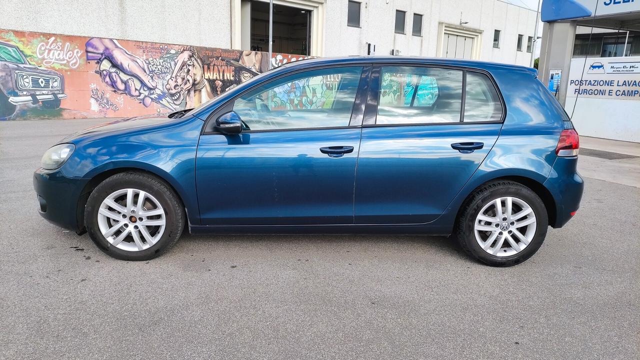 Volkswagen Golf VI 1.6 TDI 105CV 5p. Highline NEOPATENTATI - 2011