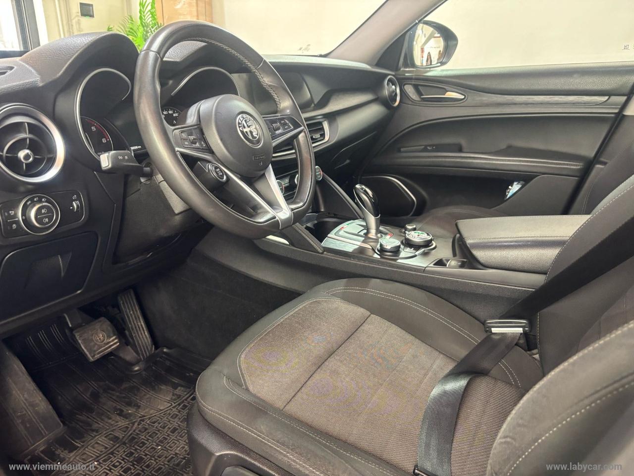 ALFA ROMEO Stelvio 2.2 T.diesel 180 CV AT8 Q4 Exec.