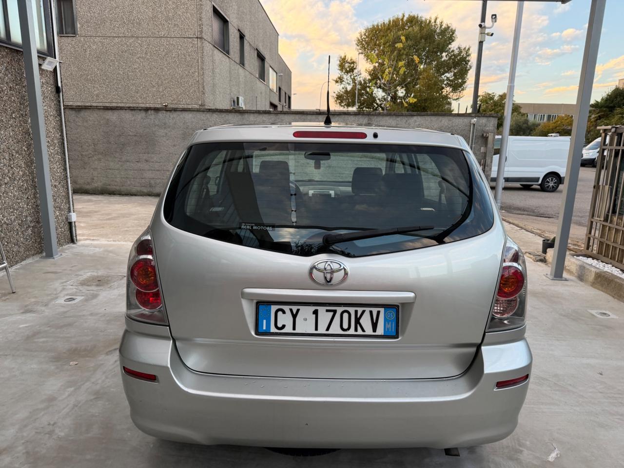 Toyota Corolla Verso 1.6 benzina euro4 neopatentati