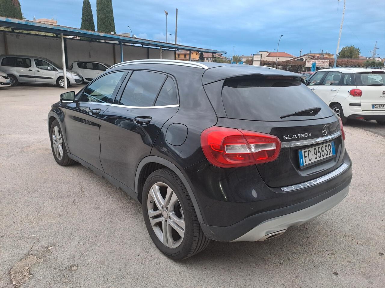 Mercedes-benz GLA 180 d Automatic Sport