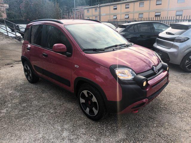 FIAT Panda 1000 HYBRID CROSS 70CV CARPLAY CLIMAUTO ITALIA