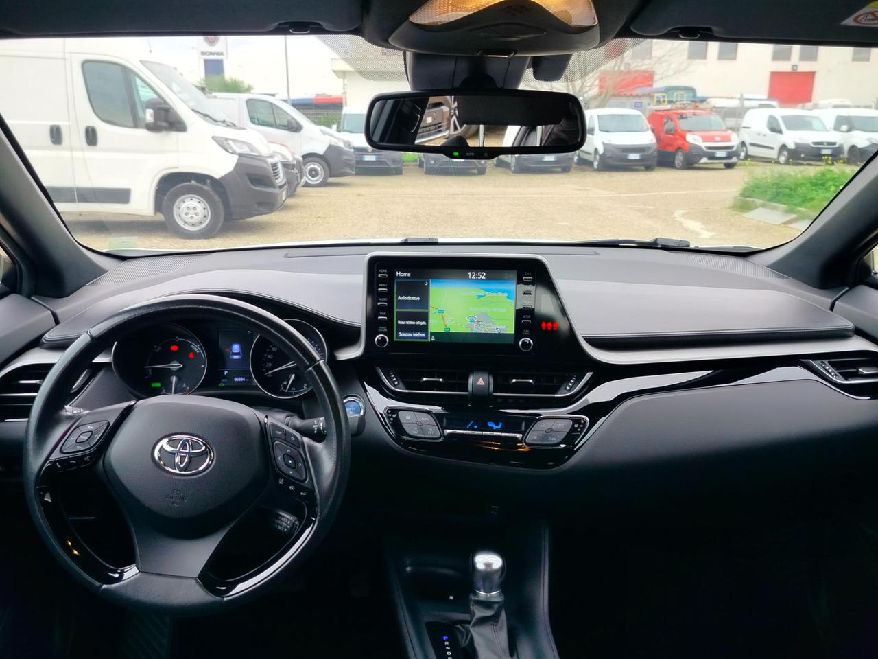 Toyota C-HR 1.8h Business e-cvt