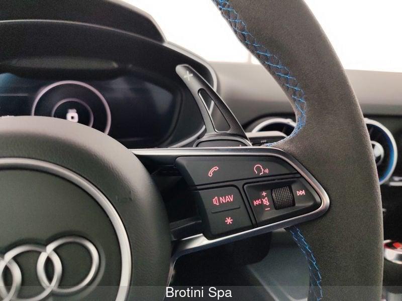 Audi TT 45 TFSI quattro S tronic