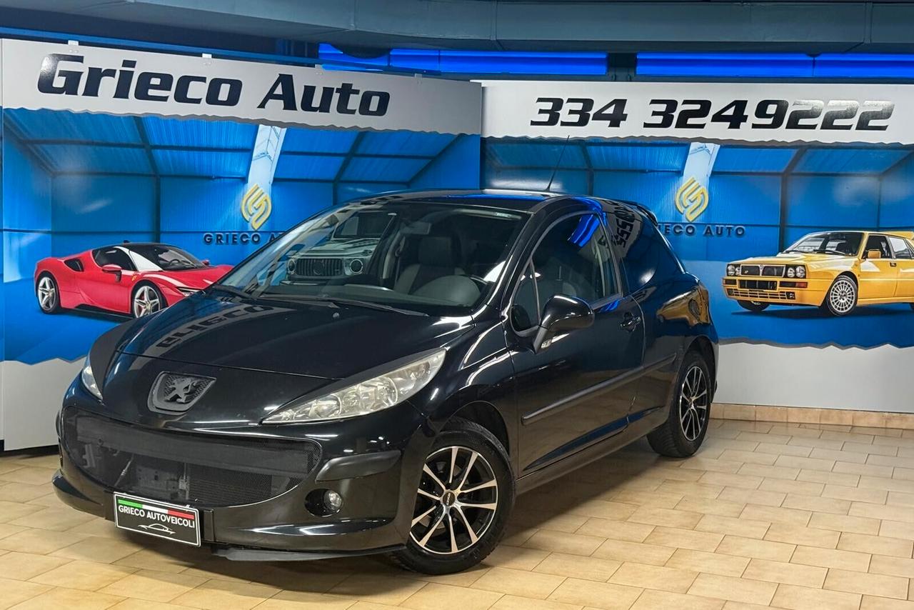 Peugeot 207 1.4 8V 75CV 3p. ONE Line