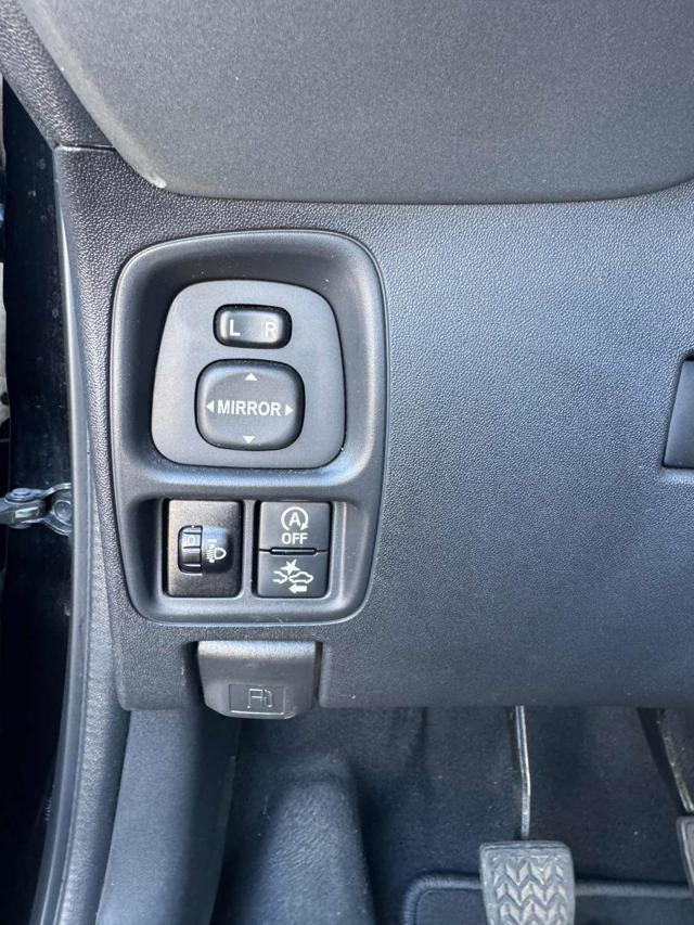 TOYOTA Aygo Connect 1.0 VVT-i 72 CV 5 porte x-cool RETROCAMERA