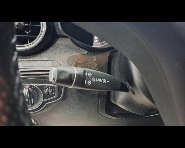 MERCEDES-BENZ GLC 220 d Executive 4matic auto