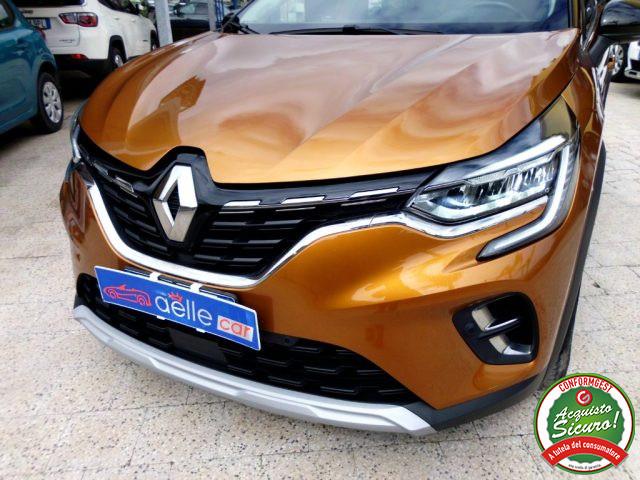 RENAULT Captur Blue dCi 95 CV Intens
