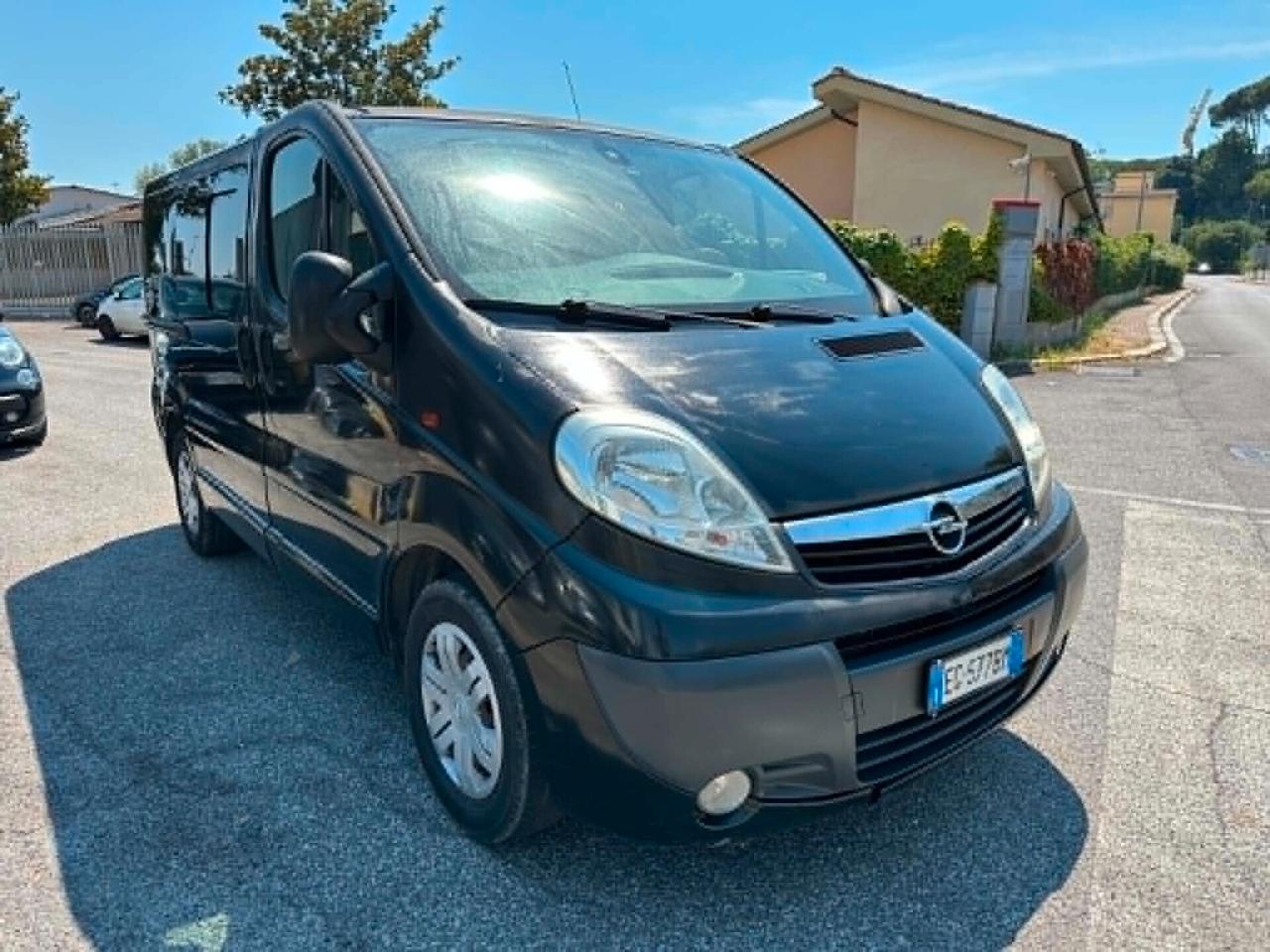 Opel Vivaro 27 2.0 CDTI 120CV PC-TN Combi 9 posti