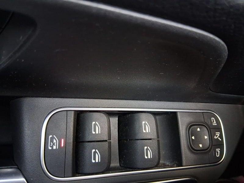 Mercedes-Benz GLB GLB 200 d Automatic Sport