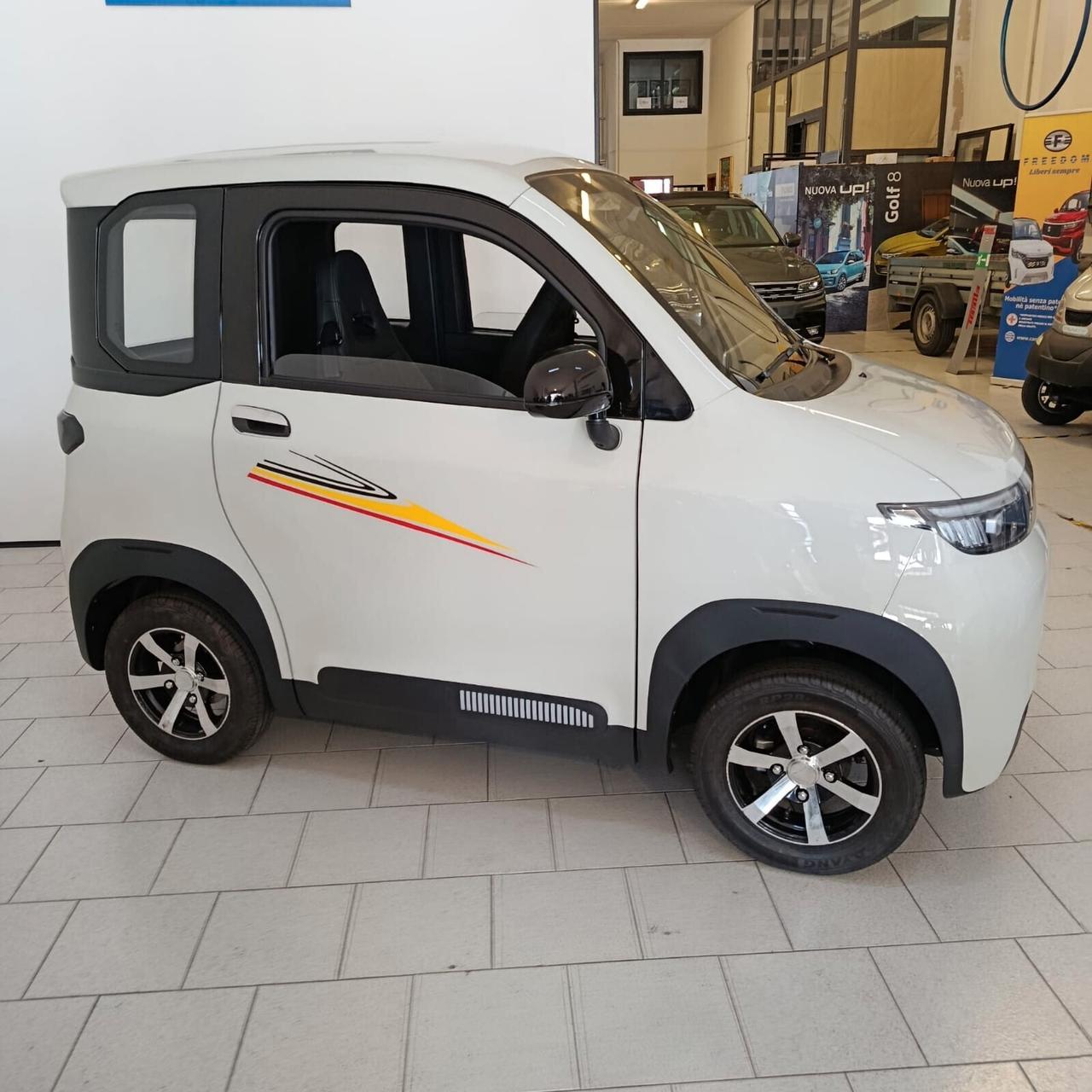 SGOMMINA ONE - QUADRICICLO ELETTRICO LEGGERO
