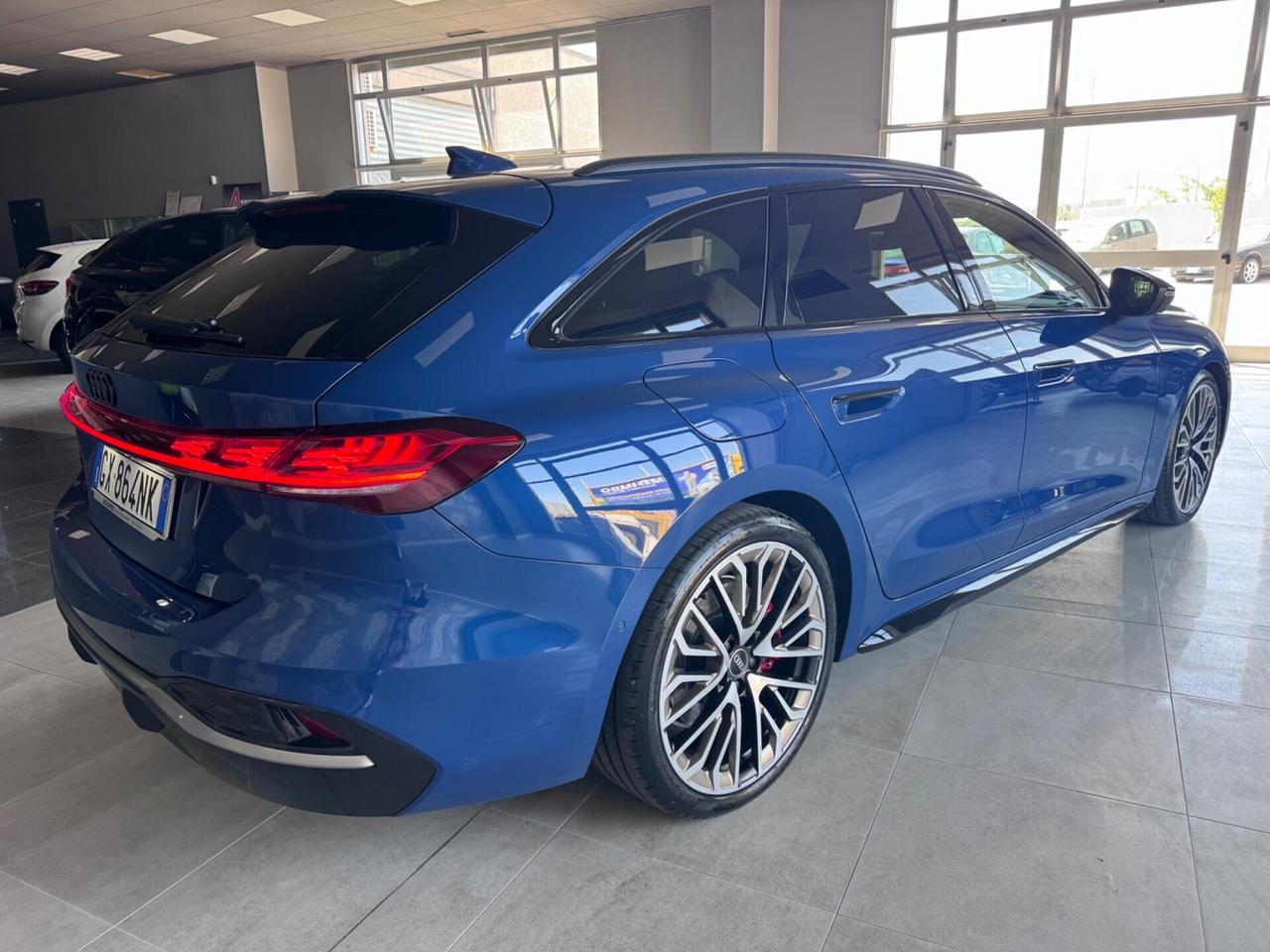 AUDI A5 MY2025 AVANT 2.0 TDI 205CV QUATTRO HYBRID