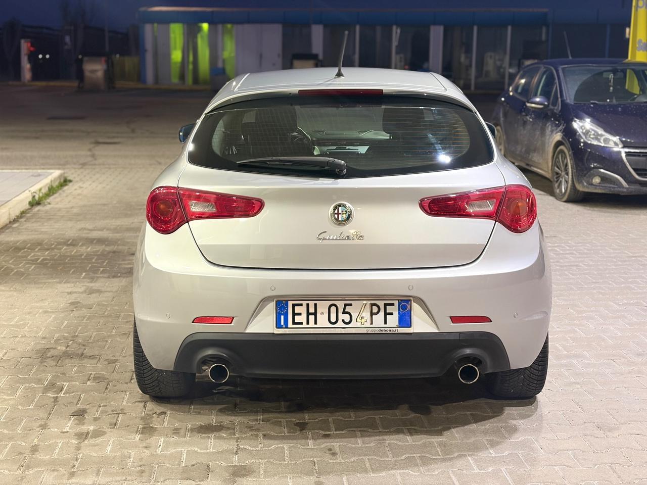 Alfa Romeo Giulietta 2.0 JTDm-2 2011 exlusive