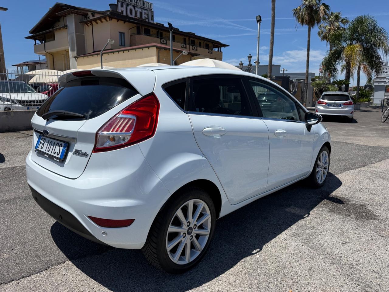Ford Fiesta 1.4 GPL Titanium