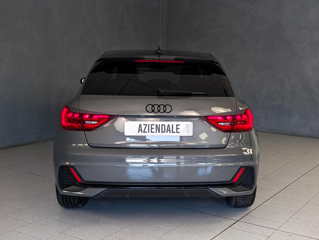 Audi A1 30 TFSI 116cv Adrenalin Black Edition S line