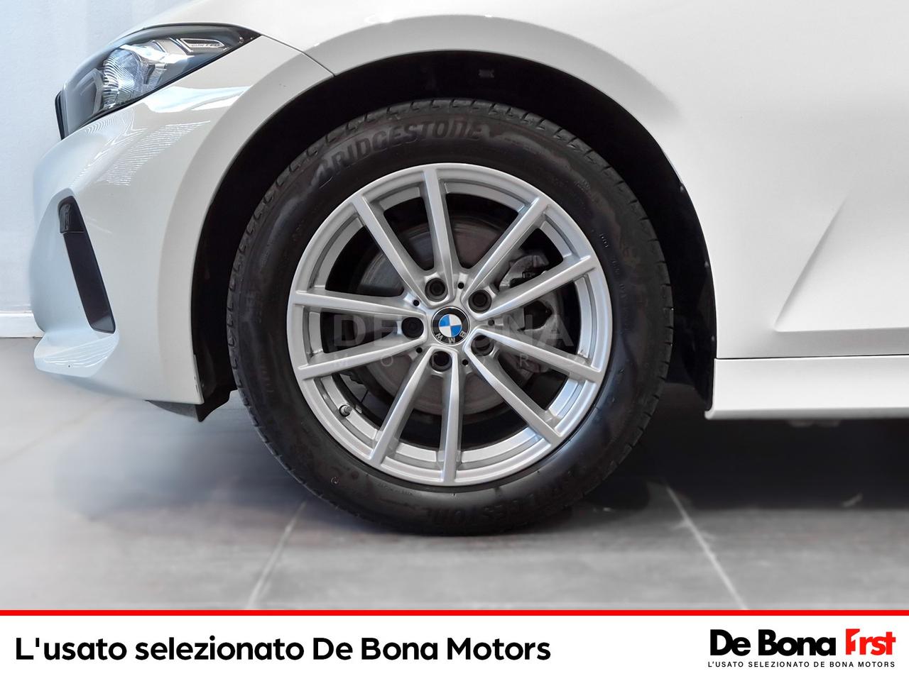 BMW Serie 3 320d touring mhev 48v xdrive auto