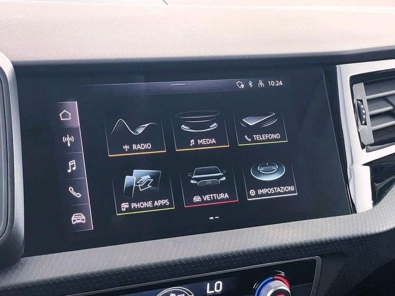 Audi A1 A1 citycarver 25 TFSI Admired