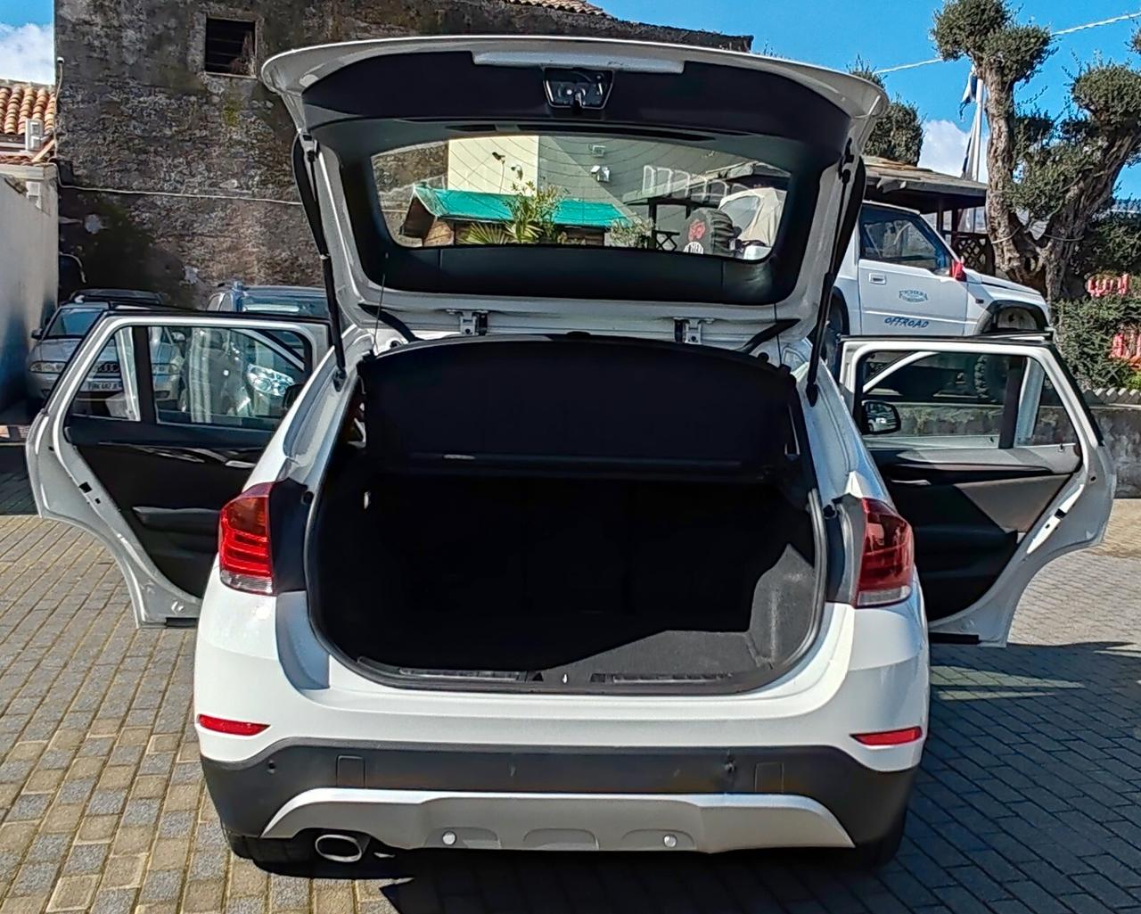 Bmw X1 xDrive18d Sport Line