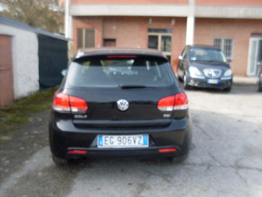 Volkswagen Golf 1.6 TDI DPF 5p. Highline