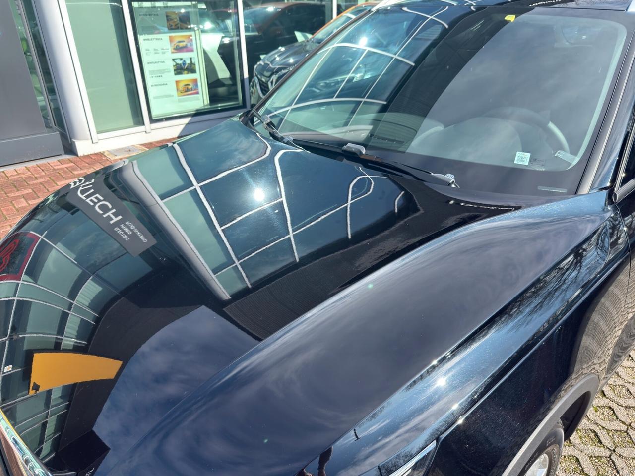 Volvo XC40 T2 Momentum Core