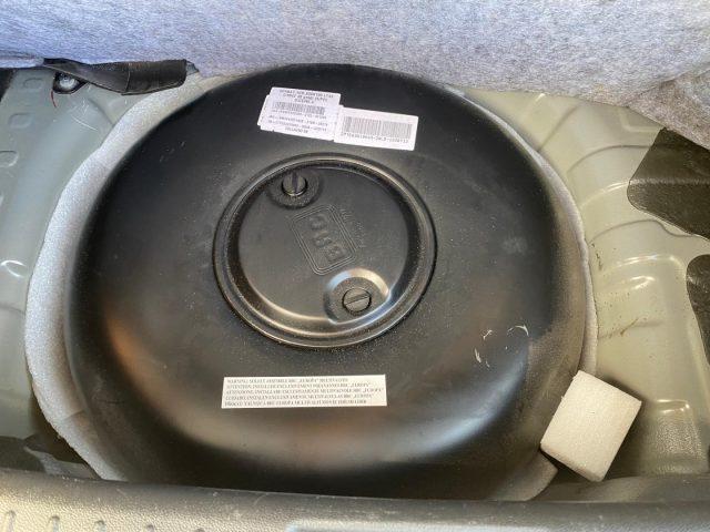MAHINDRA KUV100 1.2 VVT GPL K8 NAVIGATORE -RETROCAMERA