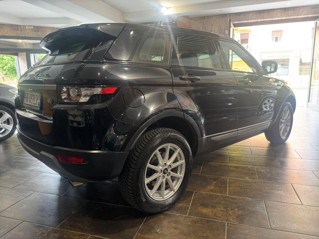 Land Rover Range Rover Evoque Range Rover Evoque 2.2 Sd4 5p. Pure