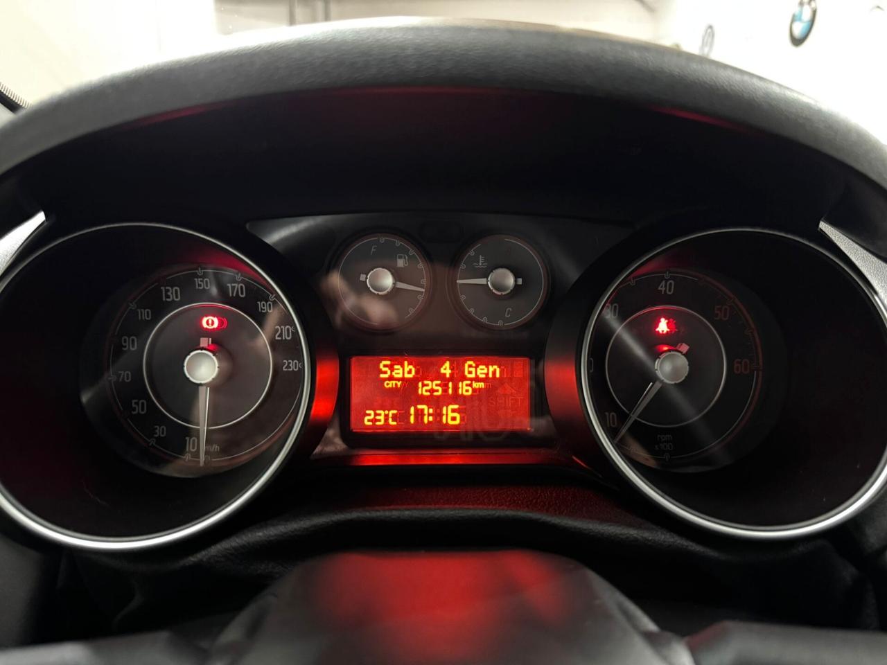 Fiat Punto 1.3 MJT II 75 CV 5 porte Street