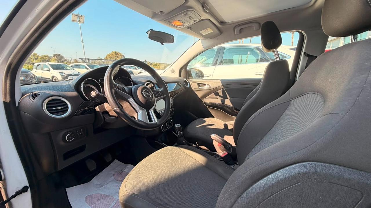 Opel Adam 1.2 70 CV Glam