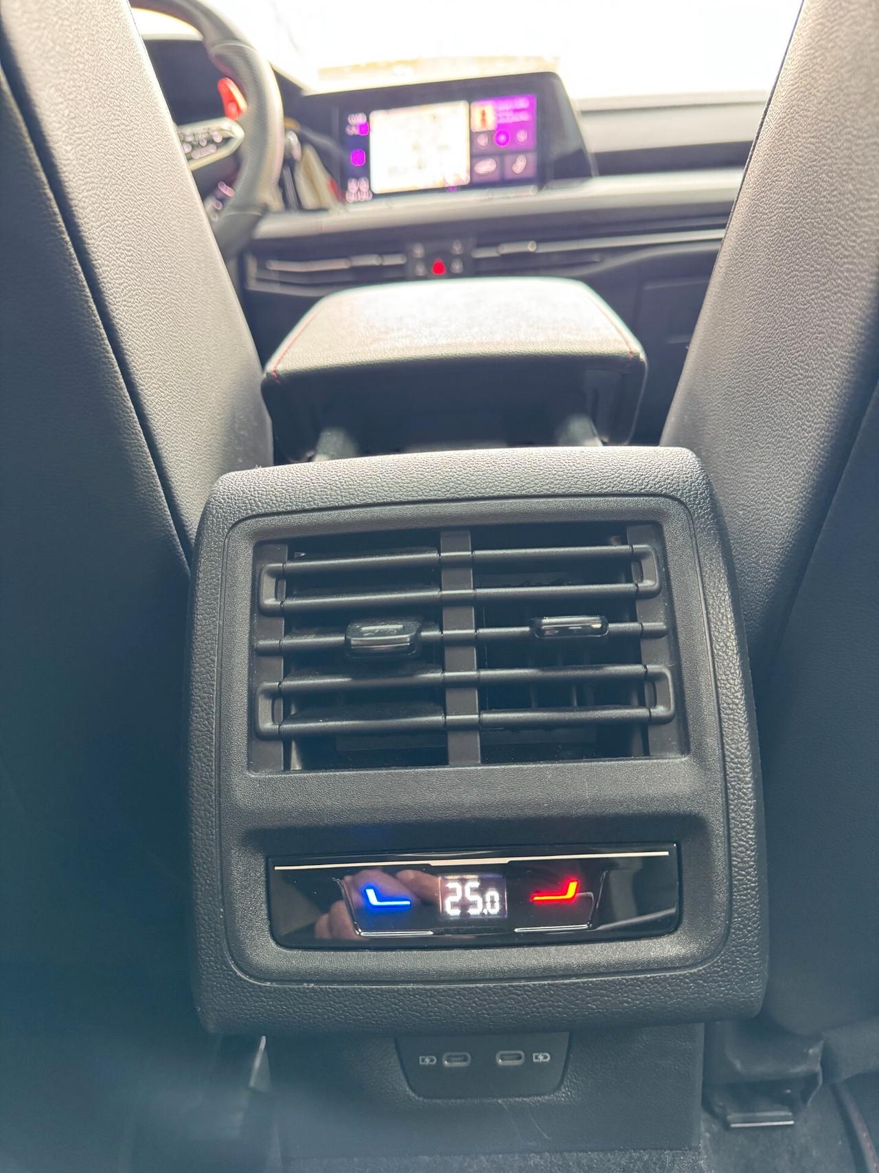 Volkswagen Golf 2.0 TSI GTI 245cv