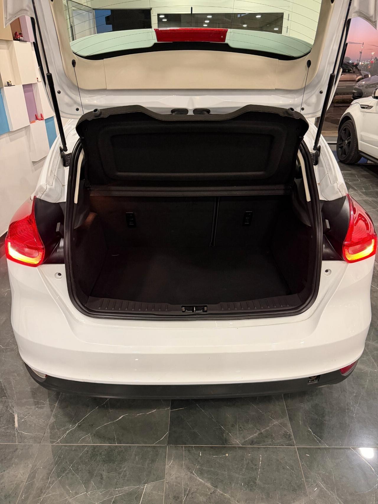 Ford Focus 1.5 TDCi 120 CV Start&Stop Business