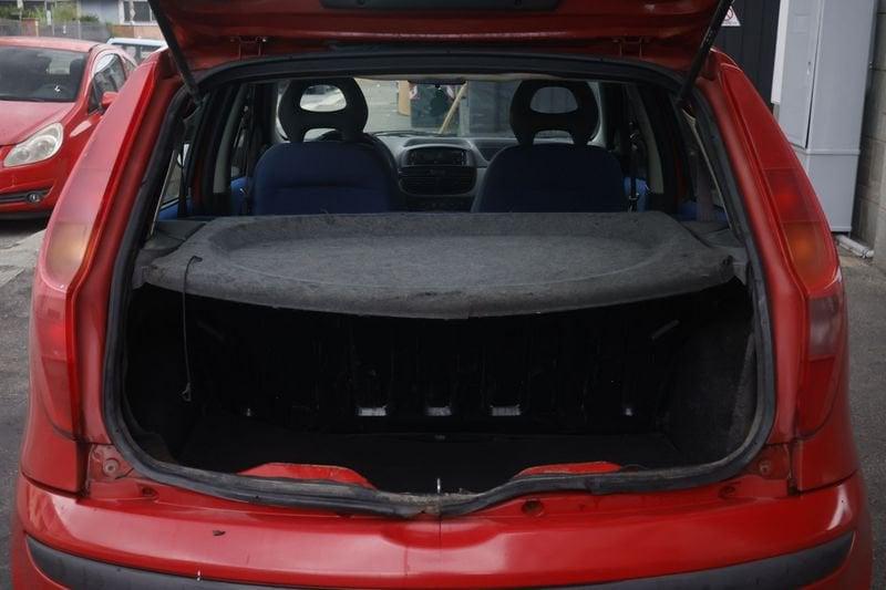 FIAT Punto FIAT Punto 1.2i cat 5p ELX 44KW ANNO 2004